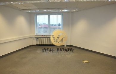 Na PRENÁJOM kancelárskych priestorov od 20m2, Nitra - Centrum