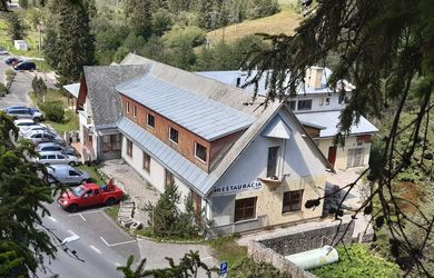 Hotel, polyfunkčný objekt, Dobšinská ľadová jaskyňa - ZNÍŽENÁ CENA !!!