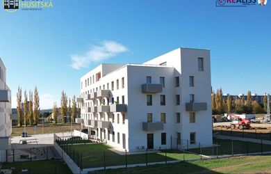 REALISS - Bývajte v novostavbe ! Nové, nízkoenergetické 3 izbové byty v bytovom dome 2 a 3 - projekt .. Stará Husitská ..