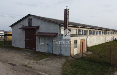 Priemyselný a skladový objekt