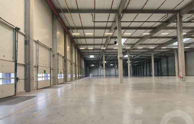 Prenájom výrobno-skladových priestorov od 2 000 do 20 000 m2