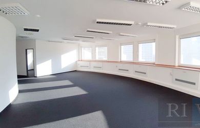 100 m2 – 120 m2 - 150 m2 samostatné administratívne celky