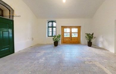 Prenájom obchodných, skladových a prevádzkových priestorov – Nižná Šebastová, Prešov