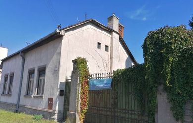RODINNÝ DOM NA PREDAJ, ŠAHY