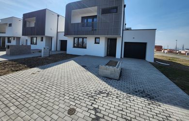 NOVOSTAVBA - 5 izbový RD s GARÁŽOU - Senec - Lužianky - 2. etapa