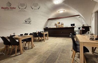 Odstúpenie prevádzky reštaurácie v centre, Hlavná, Prešov