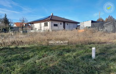 HALO reality - Predaj, pozemok pre rodinný dom   447 m2 Dvorníky - EXKLUZÍVNE HALO REALITY