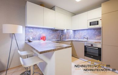 Lokalita Fončorda - Prenájom 2 izb. bytu (50 m2) v novostavbe s balkónom (5 m2), pivnicou (5 m2) a vonkajším parkovacím miestom (13 m2)