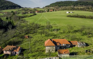 Nová cena - Dom na výnimočnom pozemku o rozlohe 15975m2 s prekrásnym výhľadom