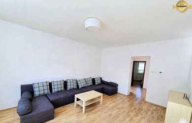 ZĽAVA! Rodinný dom pri centre Piešťan za Auparkom
