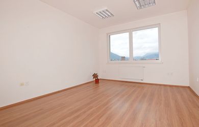 PRENÁJOM Kancelárske priestory Bystrická cesta, Ružomberok