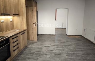 Dám do prenájmu luxusný 1+1 byt v centre mesta Čadca, iba u nás