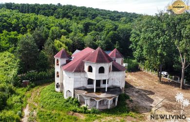 PREDAJ: veľkolepá hrubá stavba, Dolné Trhovište