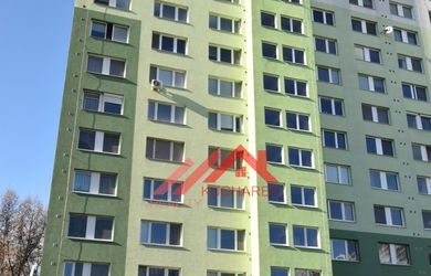 Kuchárek-real: REZERVOVANÝ. Exkluzívne ponúkame 1 izbový byt  Rovniankova ul. Bratislava-Petržálka.