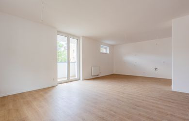 Na predaj: Priestranný 4-izbový byt v centre Zvolena