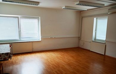 Na prenájom administratívne priestory – Stupava, centrum