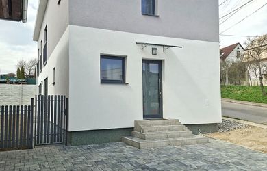 Ponúkame Vám na predaj novostavbu rodinný dom v obci Nedožery - Brezany.
