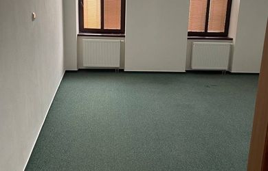 KANCELÁRSKE PRIESTORY NA PRENÁJOM