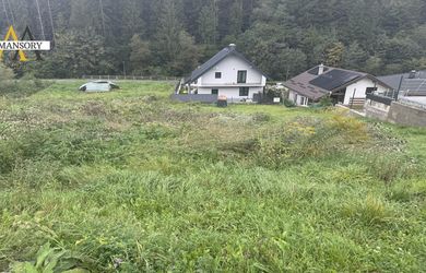 Na predaj - Pozemok vhodný pre rodinný dom o výmere 600m2 - Snežnica