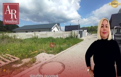 Predaj! stavebný pozemok 376 m2  Liptovské Kľačany - Liptovský Mikuláš