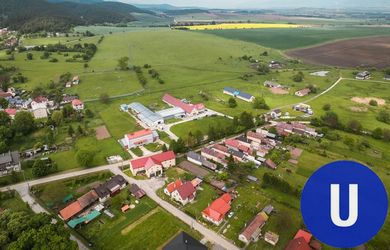 URBANISTA | Výrobno-prevádzkový areál a sýpka s možnosťou prestavby na bytové jednotky alebo rodinné domy – Slovenské Pravno