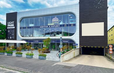 Exkluzívne obchodné priestory na prenájom