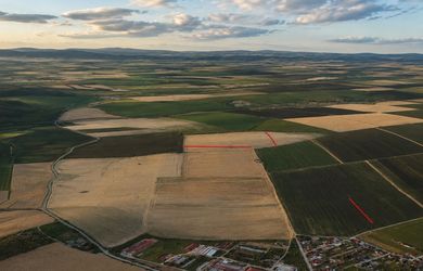 Investícia do pôdy v tradičnom poľnohospodárskom regióne - k. ú. Trstín