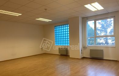 DIRECTREAL|PRIESTOR 46 m2, S PARKOVANÍM, V PETRŽALKE PRI VLAKOVEJ STANICI NA ÚDERNÍCKEJ UL.