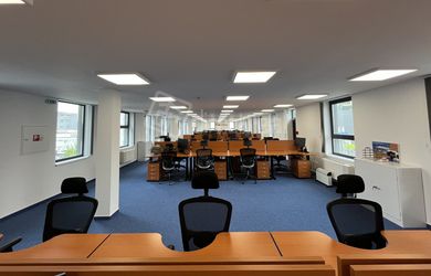 DIRECTREAL|NOVÉ ADMINISTRATÍVNE PRIESTORY 371 M2 V PETRŽALKE PRI VLAKOVEJ STANICI NA ÚDERNÍCKEJ UL.