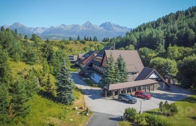 Hotel v nádhernom prostredí pod Tatrami na predaj