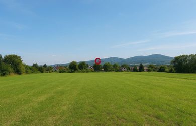 Na predaj stavebný pozemok- Poruba pod Vihorlatom