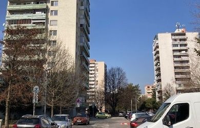 Hľadáme na kúpu garsónku alebo 1. izb. byt v pôvodnom stave.
