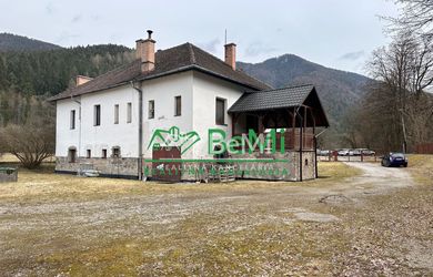 Chata na Liptove s mega investičným pozemkom ID:041-02-STKE