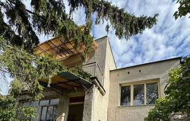 Rodinný dom na predaj – Šahy, výborná lokalita