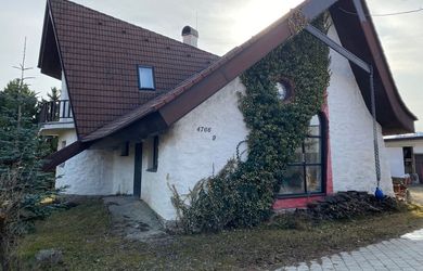 Na predaj atypický 2-podlažný rodinný dom Topoľčany - Mravenisko