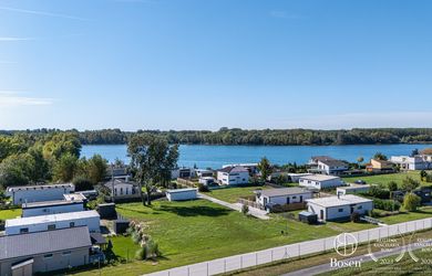 BOSEN | Stavebný pozemok v nádhernom prostredí, Vojka nad Dunajom, 550m2