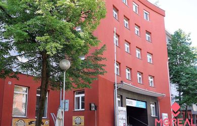 Kancelársky celok v širšom centre, Ružinov, flexibilný priestor, 44m2,