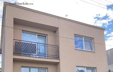 PREDANÝ: Rezervovaný: Ponúkame na predaj rodinný dom v obci Černík.