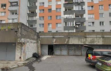 Na predaj garáž na Dúdvažskej ulici