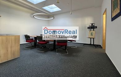 Exkluzívne priestory na prenájom v centre Šamorína