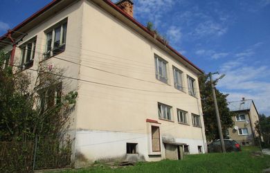 Opakovaná dražba areálu bývalej základnej školy s budovou a pozemkami, k.ú. Lukovištia, okres Rimavská Sobota