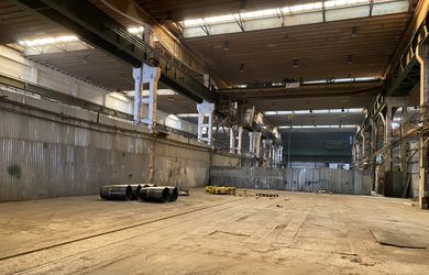 Prenájom výrobných a skladovacích priestorov - od 20 m2 do  4000 m2