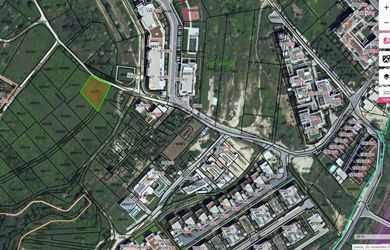 Predaj lukratívneho 885 m2 stavebného pozemku na Kolibe - Ahoj Vtáčnik so super výhľadom