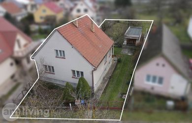 ZNÍŽENÁ CENA - RODINNÝ DOM s garážou na PREDAJ - Dubnica n/V až 758m²