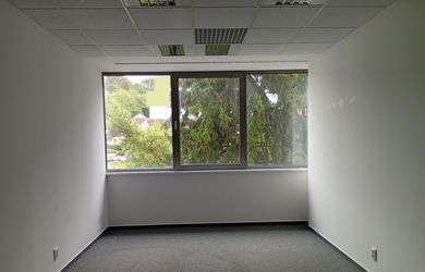 Kancelárie s výmerou - 34, 35, 46, 65 a 83 m2 v Trenčíne – širšie centrum
