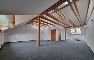 Kancelária 61 m² - Hradbová ul. 11 v centre Košíc