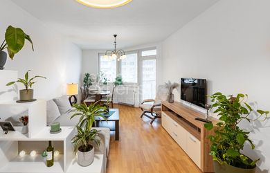 Príjemný 2i byt 50 m2,klíma, s balkónom a parkovaním, JÉGÉHO ALEJ