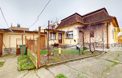 LEGEND - *** P.R.E.D.A.N.É. *** - 3D - RD v Kolárove, tichá bočná ulička, centrum, rekonštrukcia, klíma