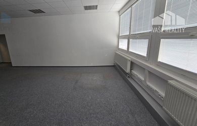 Kancelária 70 m² (50m2 + 20m2) na prenájom - Piešťany, Vajanského