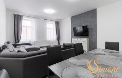 Luxusný veľkometrážny 2-izbový byt (90m2) - Mäsiarska ul.